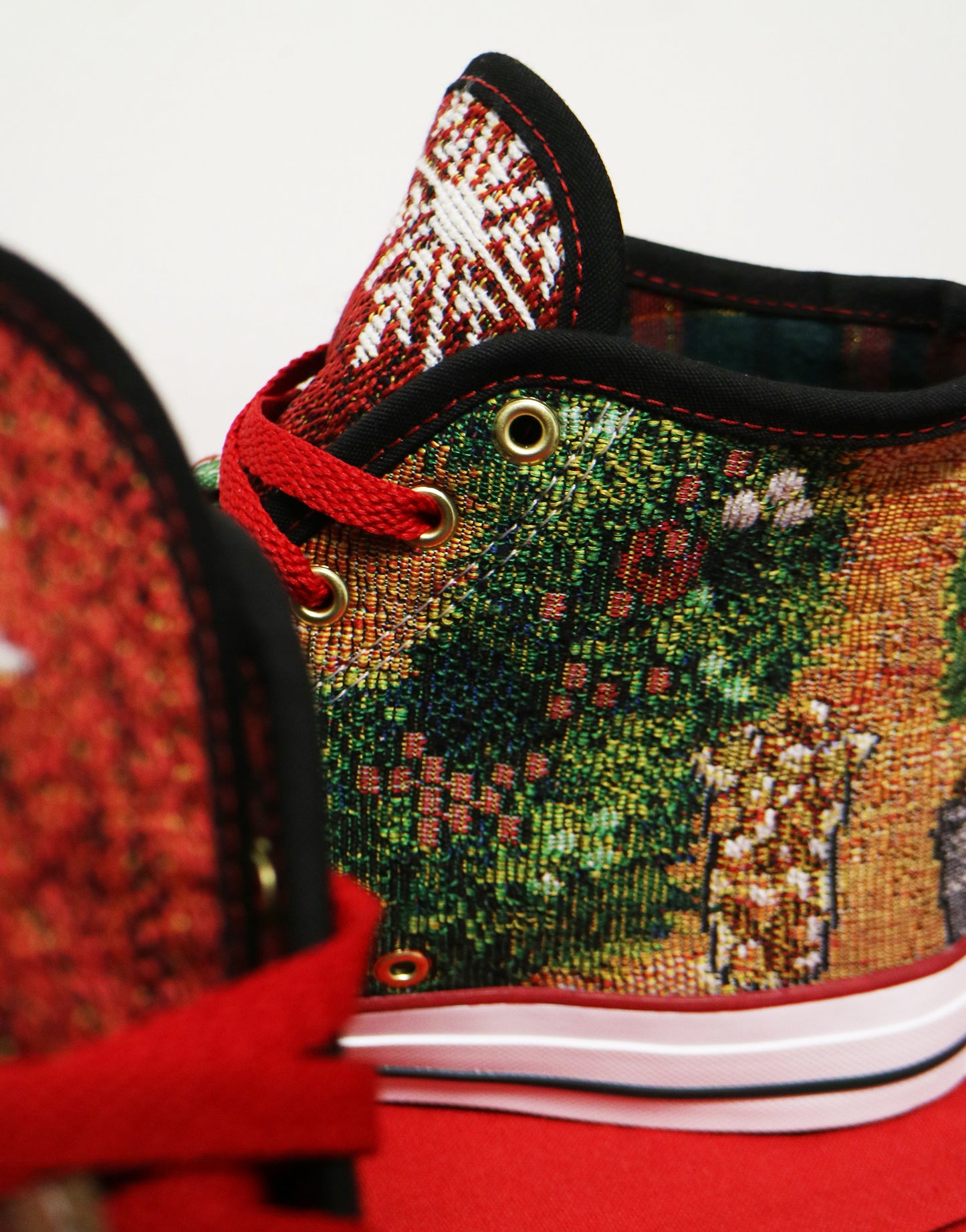 Christmas Converse Chucks